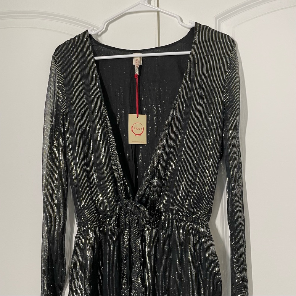 RAGA Fairytale Love Metallic Long Sleeve Romper/Jumpsuit size S NWT - Picture 5 of 15